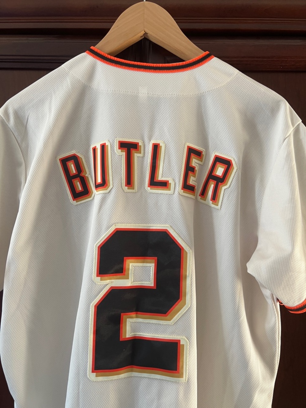 Like New SF Giants Cream & Orange World Series Champs Butler #2 Baseball Jersey!
